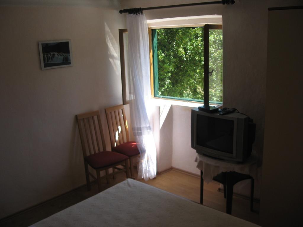 Apartments Darinka Skradin Chambre photo